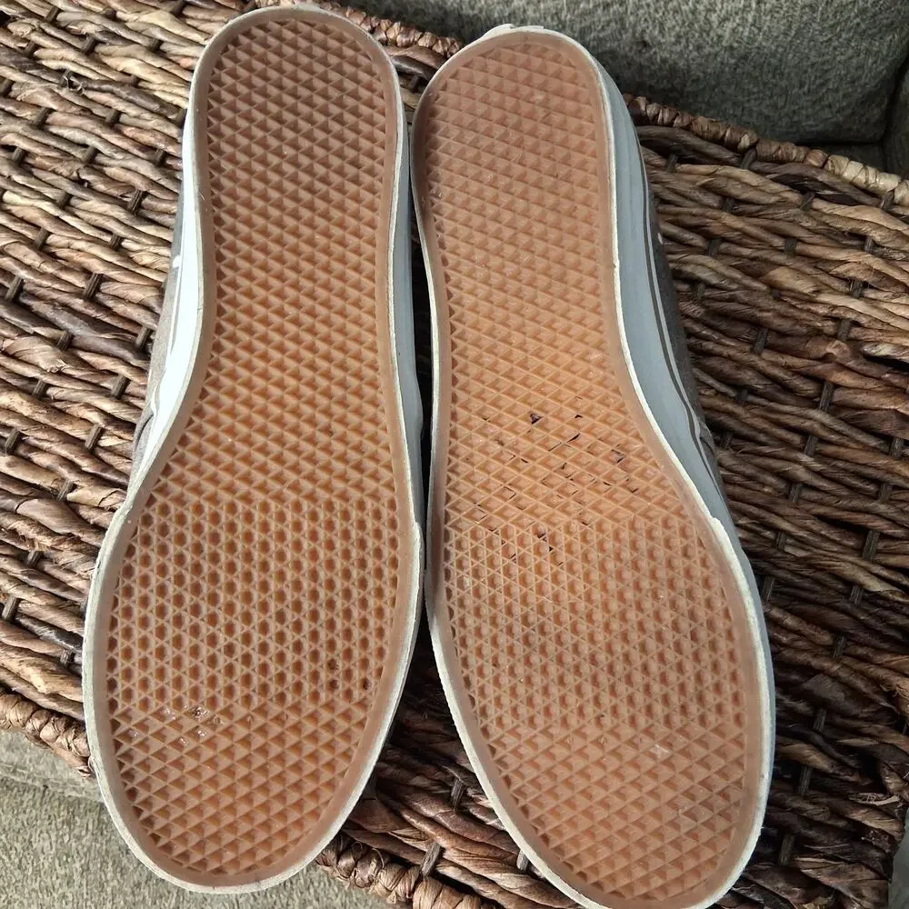 Vans Women's Size 9 Canvas Tan Polk-a-dot Sneakers